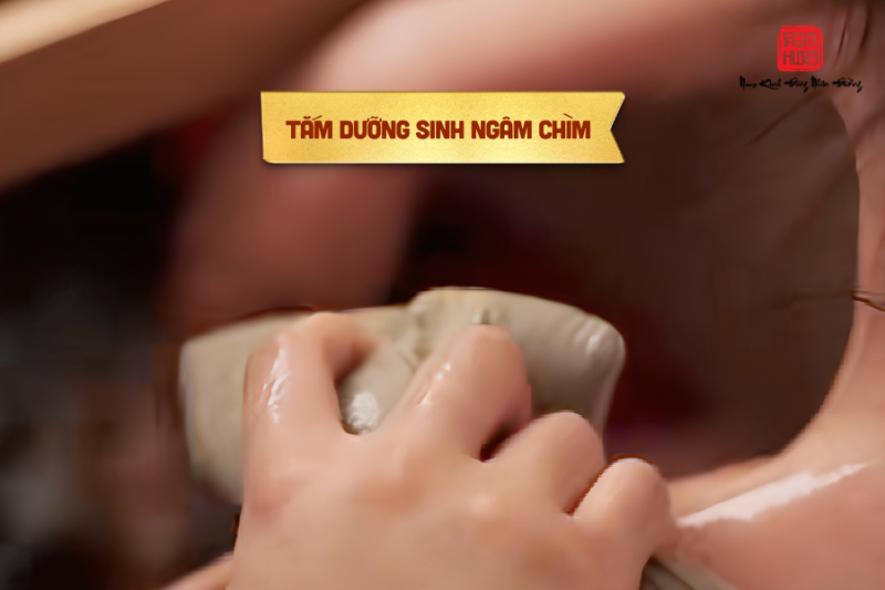 Tắm dưỡng sinh ngâm chìm